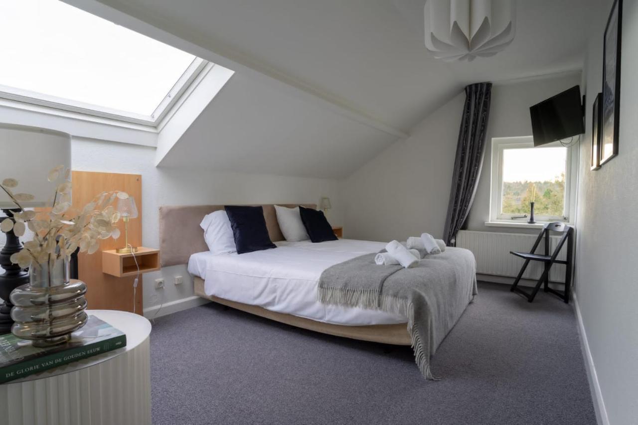 Hotel Restaurant De Loenermark Loenen ภายนอก รูปภาพ