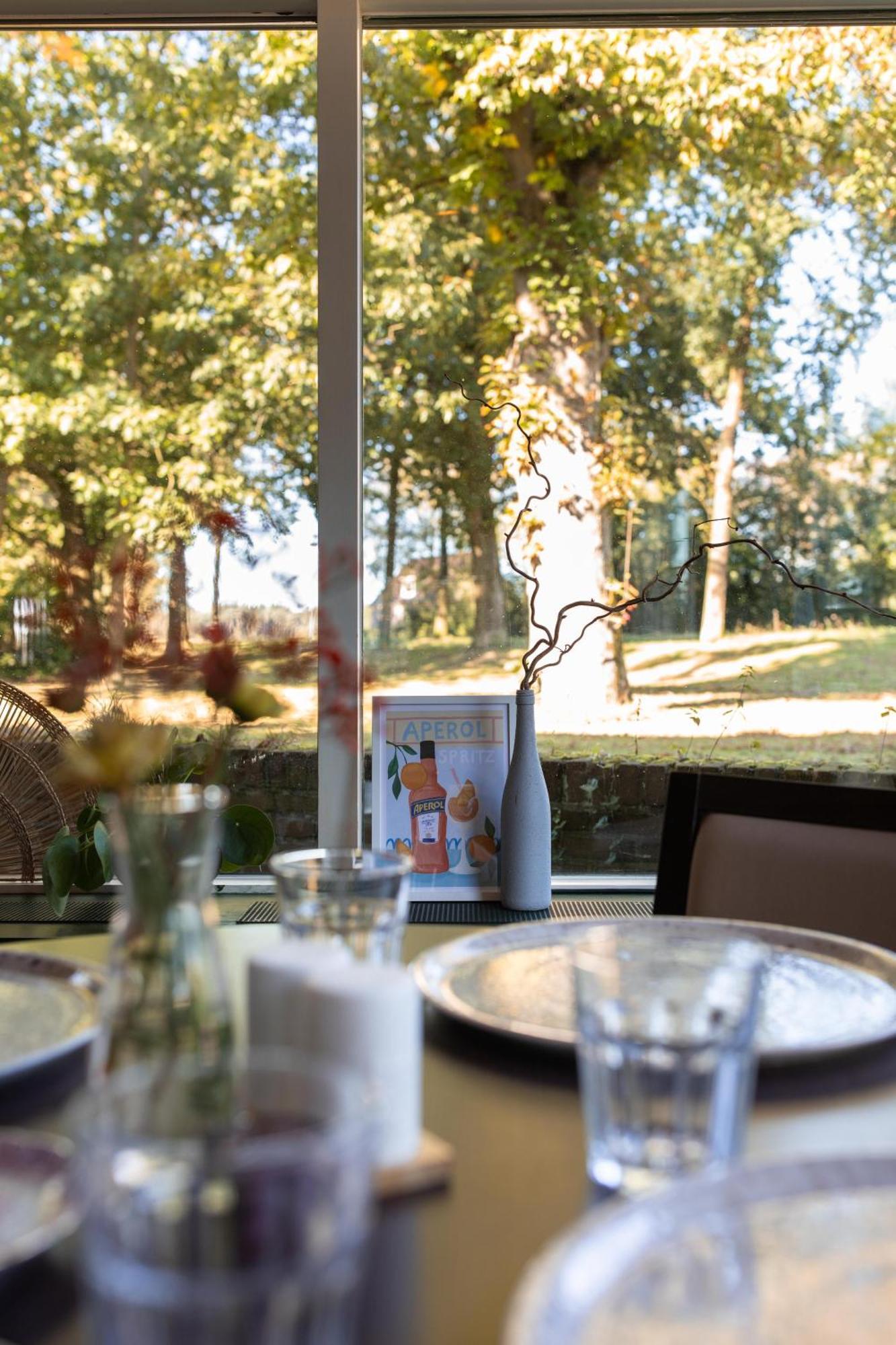Hotel Restaurant De Loenermark Loenen ภายนอก รูปภาพ
