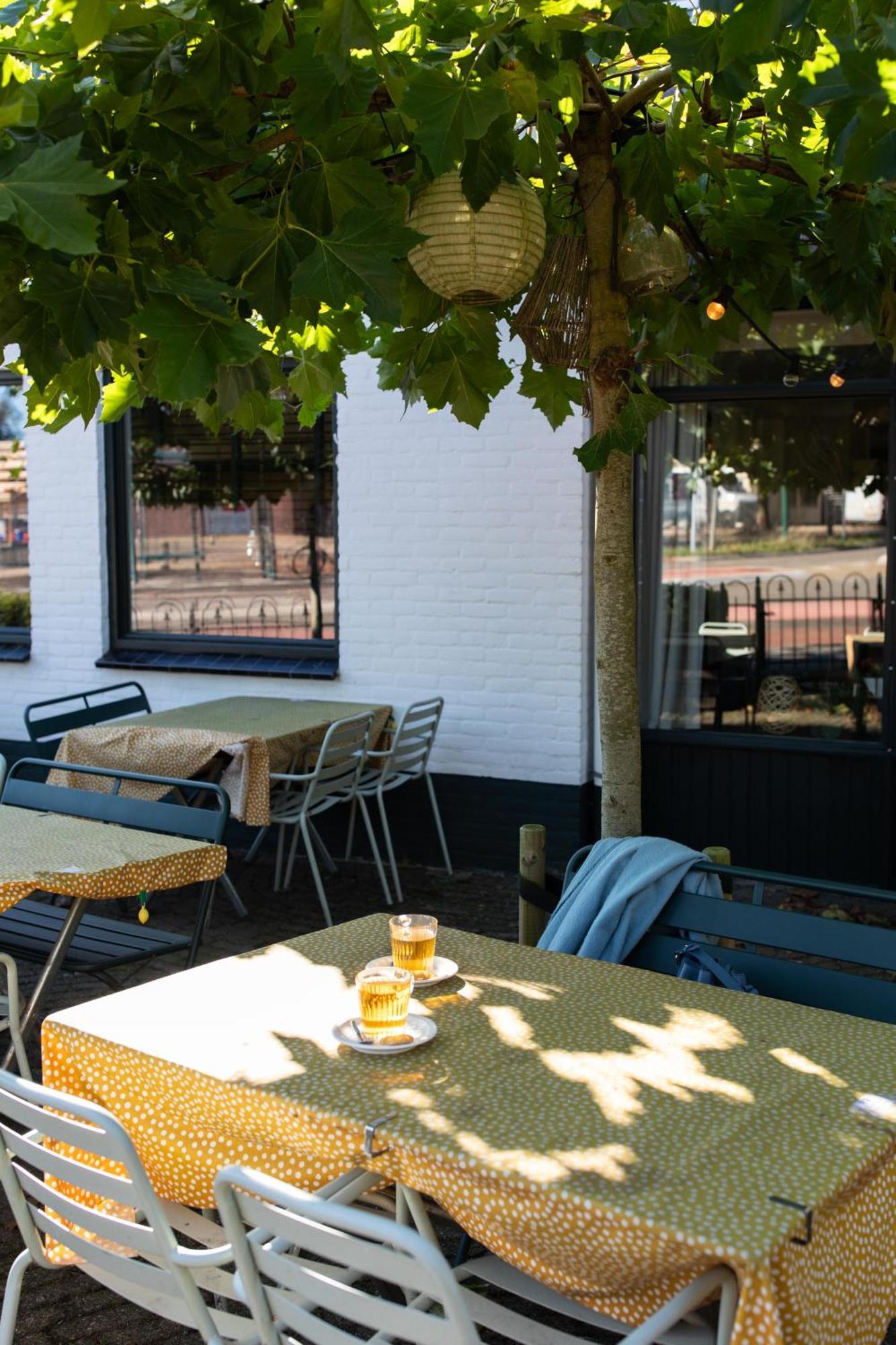 Hotel Restaurant De Loenermark Loenen ภายนอก รูปภาพ